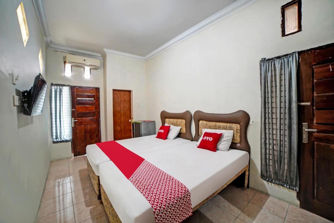 OYO 90751 Graha Sei Batugingging Hotel Medan Bagian luar foto